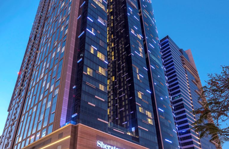 تور sheraton grand hotel